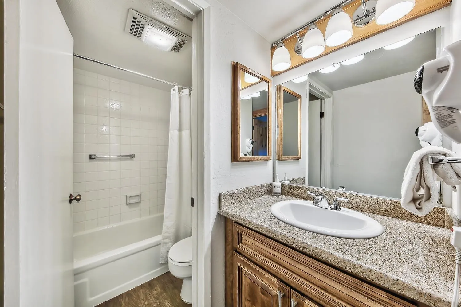 Lakeland Village 412 - 4 Bedroom Plus Loft South Lake Tahoe Stati Uniti